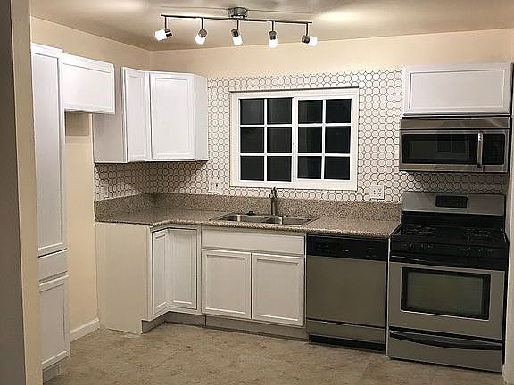 New kitchen