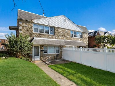 8127 Langdon St, Philadelphia, PA, 19152