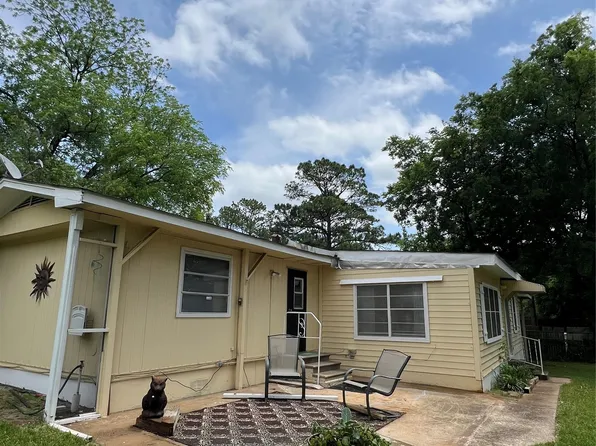 1036 Paradise Cove Rd, Pottsboro, TX 75076