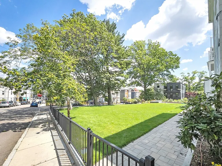 100 Chestnut Ave #3 — Photo 22