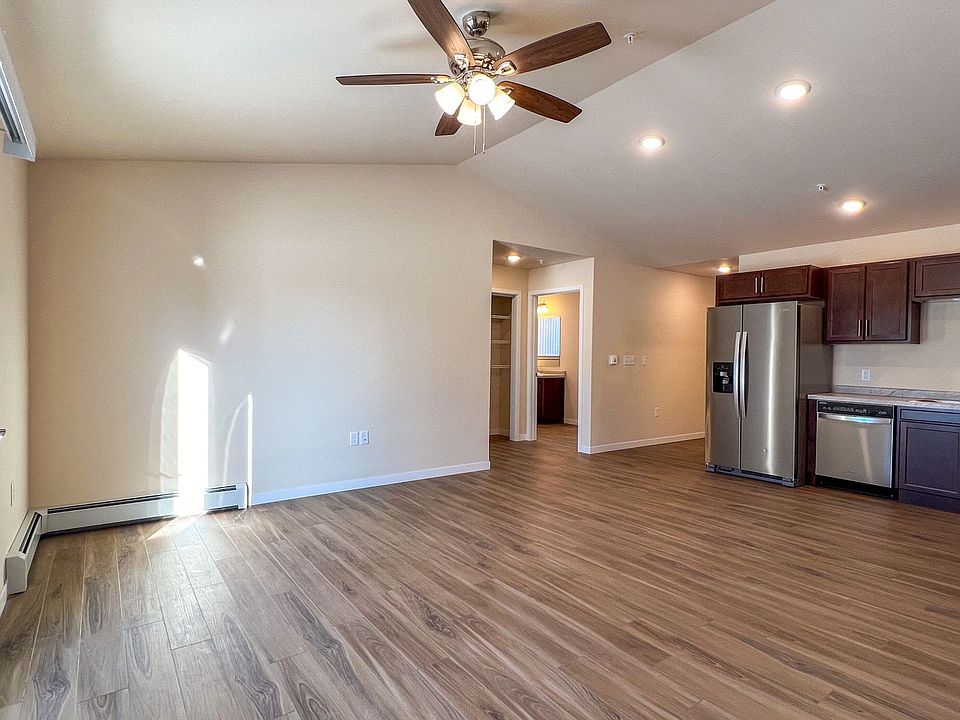 SCS Sunset Estates 845 N 8th Ave Sturgeon Bay WI Zillow