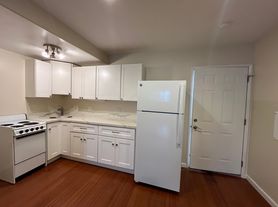 5935 Mildred St, San Diego, CA