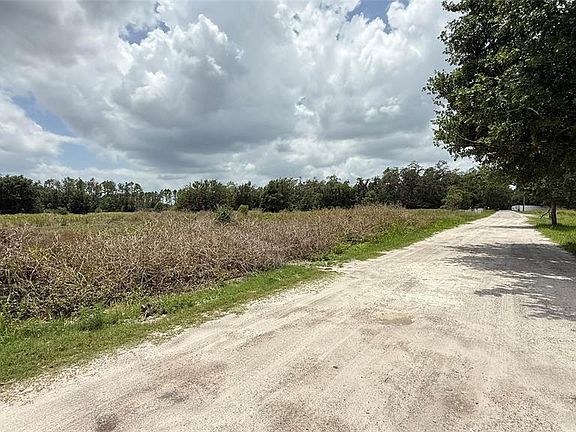 2nd image of 29824 Wells Rd