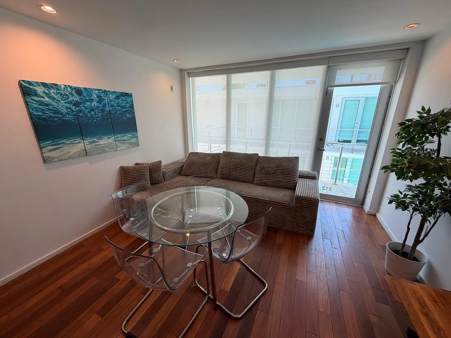1 bed, 411 sqft, $2,150 — Photo 4