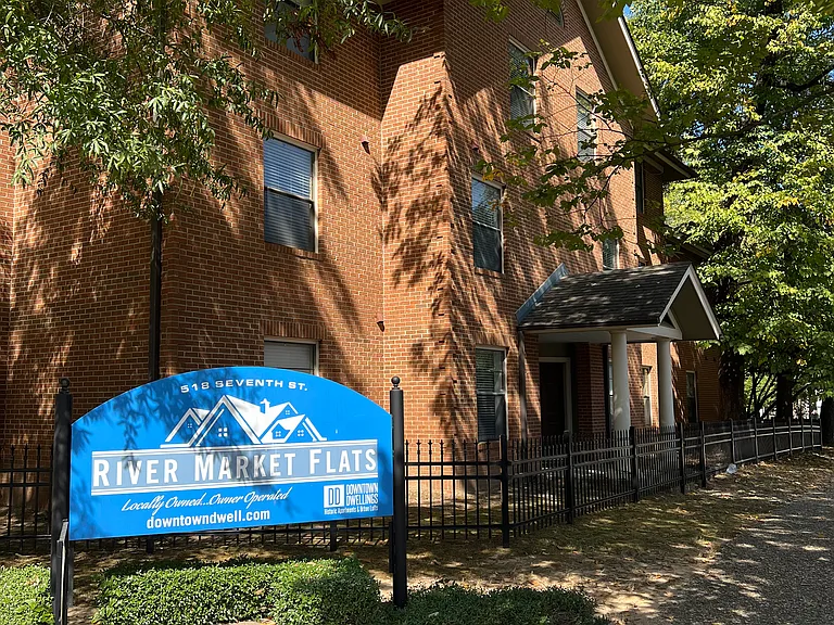 River Market Flats — Photo 10