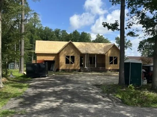 1145 Four Forks Rd, Elizabeth City, NC 27909