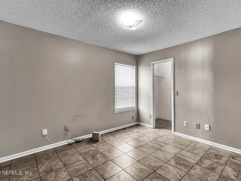 12967 Canyon Creek Trl S — Photo 22
