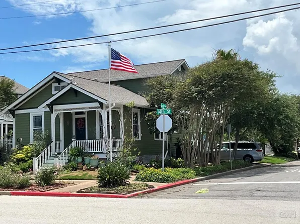 1505 14th St, Galveston, TX 77550