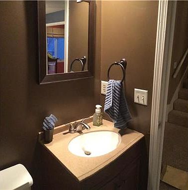 4th image of 8362 N Overland Dr