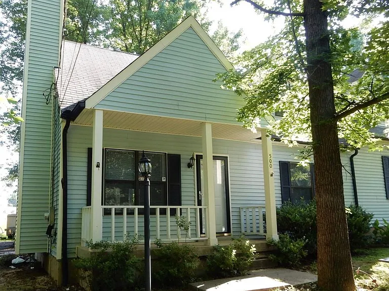 500 Debbie Dr — Photo 16