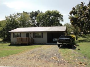 409 Cooper St, Etowah, TN 37331