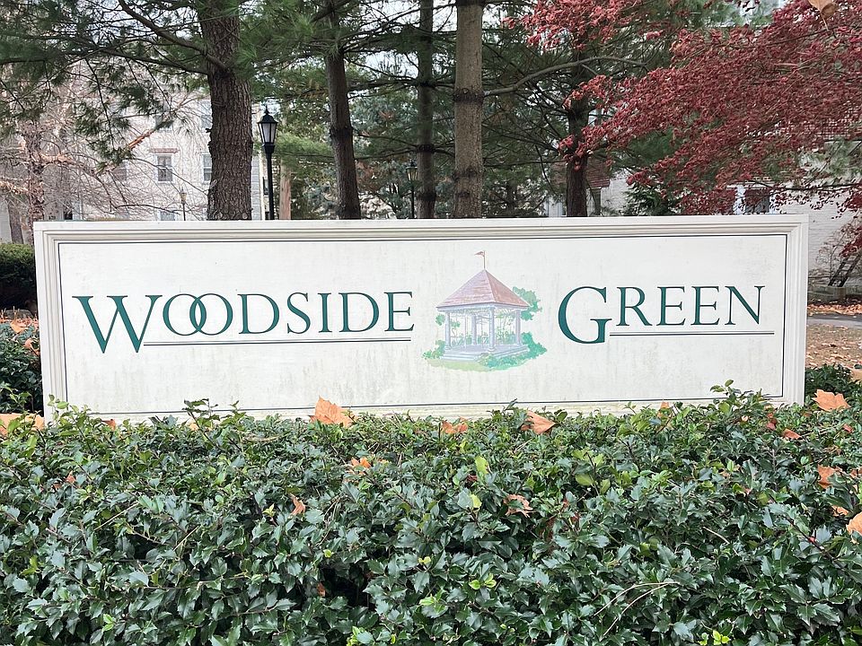 1st image of 140 Woodside Green #3A