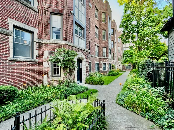 1628 W Lunt Ave #2A, Chicago, IL 60626