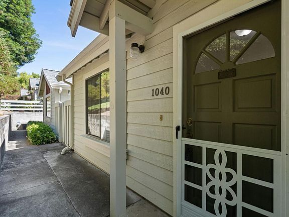 3rd image of 1040 Brewington Ave