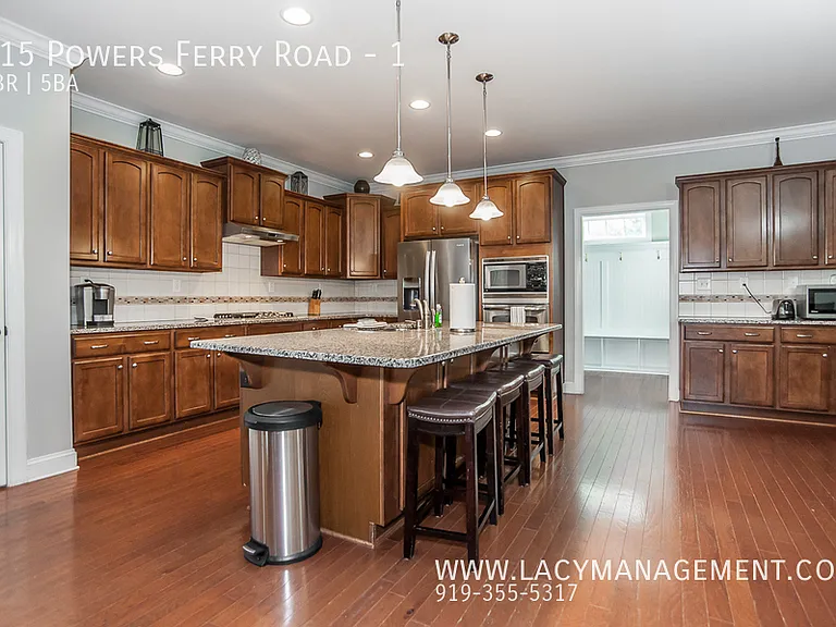 415 Powers Ferry Rd #1 — Photo 7