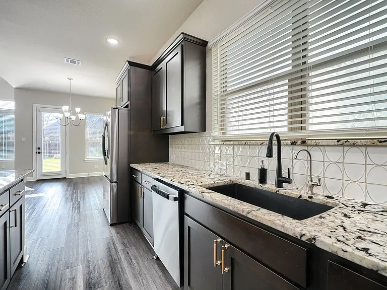3313 Pillory Ln — Photo 12
