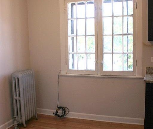 4th image of 2100 W Ainslie St #21083E