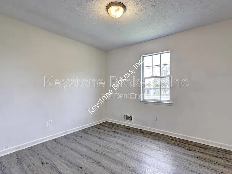 1277 Iron Gate Blvd — Photo 9