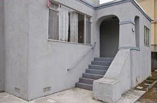 2nd image of 105 El Camino Real