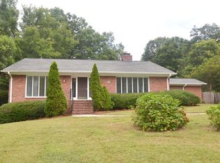 813 Regency Dr, Charlotte, NC 28211