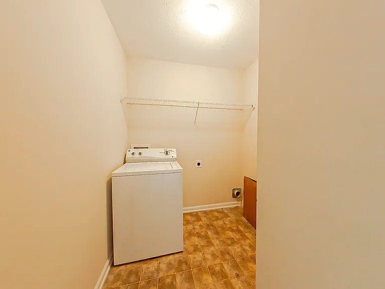 532 Capstone Way — Photo 27