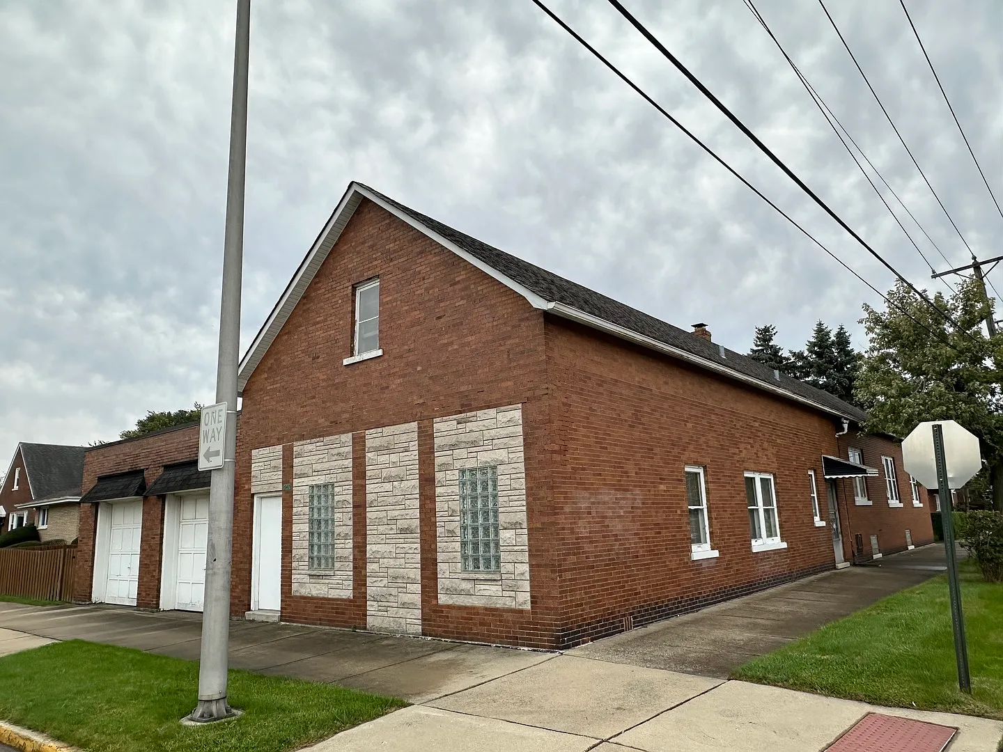 347 156th St photo 1