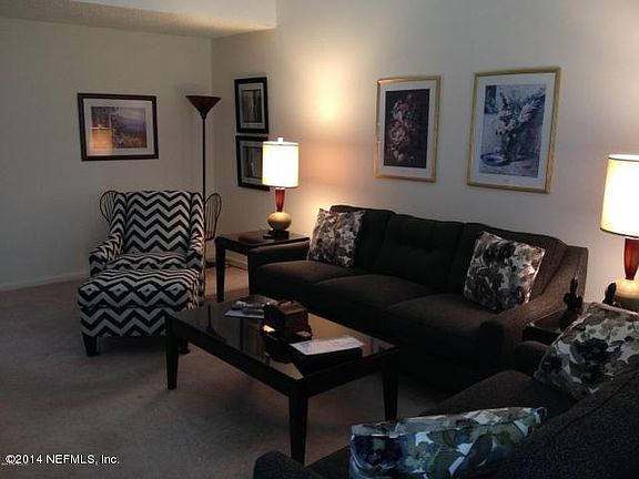 5th image of 10021 SAWGRASS Drive W