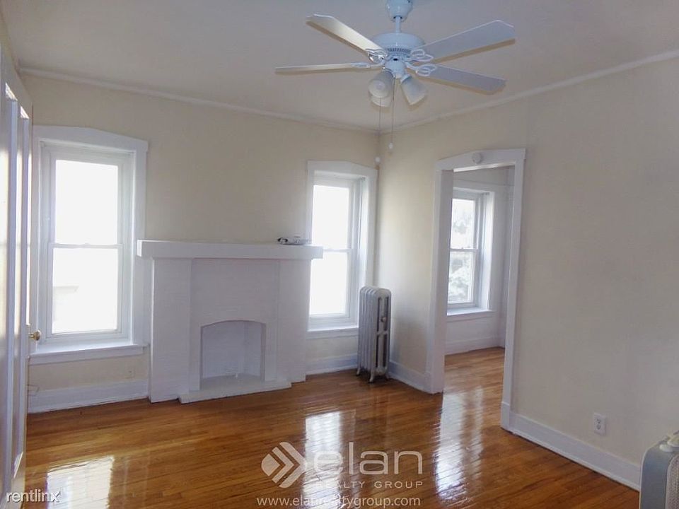 1st image of 6530 N Lakewood Ave APT 2