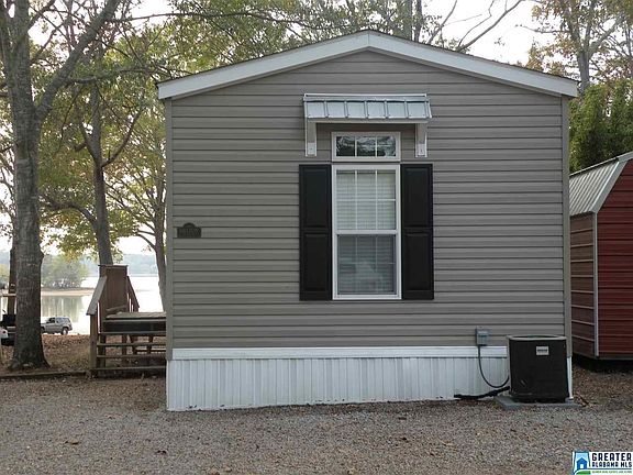 5th image of 60 Bayview Dr