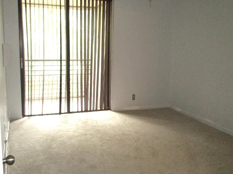 6751 N University Dr #320 — Photo 13