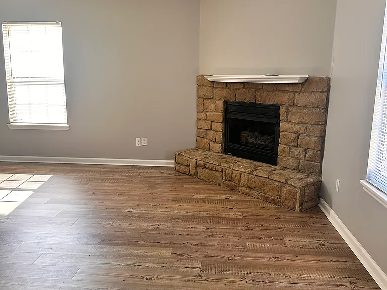 2736 Whiteberry Dr — Photo 3