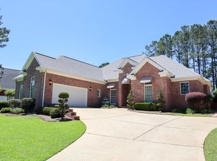 104 Stonehaven Ct, Dothan, AL 36305