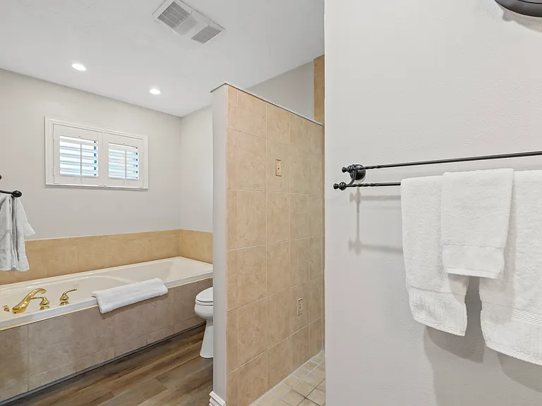 4125 Pinar Dr — Photo 16