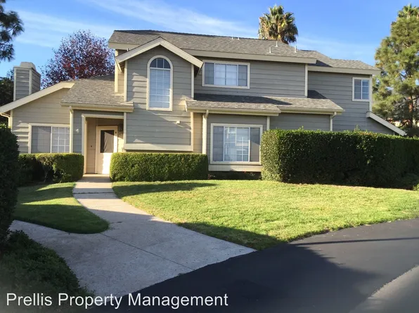 1555 Meadow Cir, Carpinteria, CA 93013