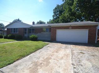 109 E Franklin St, Smithton, IL 62285