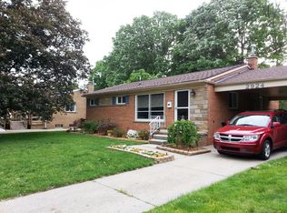 2924 Paul Ave, Lansing, MI 48906