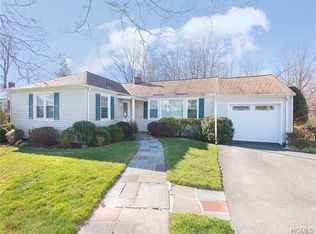 83 Bayne Pl, White Plains, NY 10605
