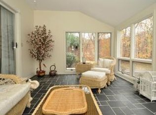 4241 W Tanglewood Dr, Bloomington, IN 47404