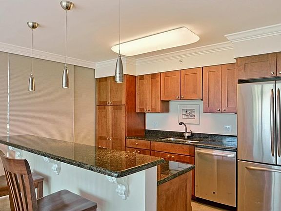 2nd image of 3554 Ocean Dr