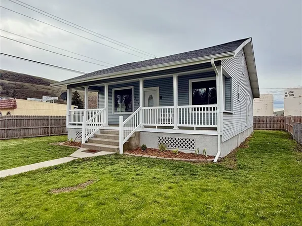 109 N Cherry Street, Dayton, WA 99328