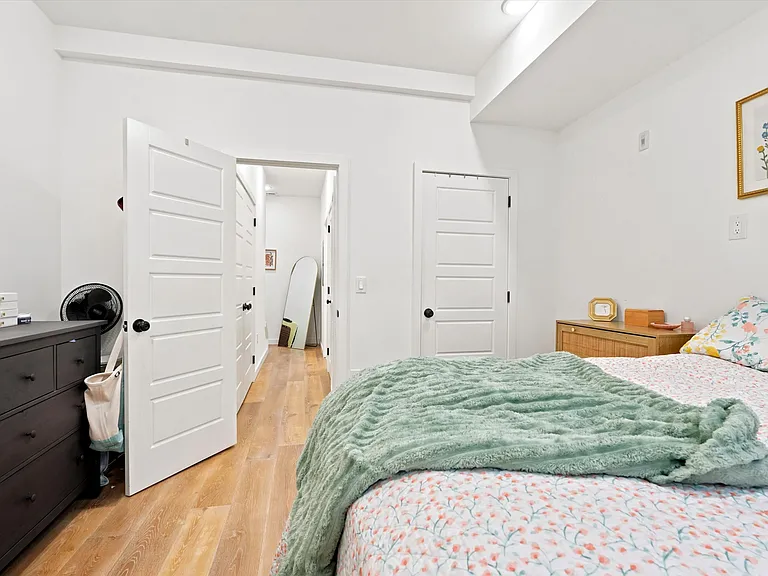 1729 Francis St #1 — Photo 17