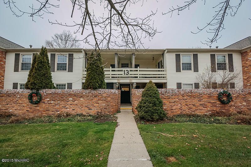 1st image of 2557 Abbington Dr SE