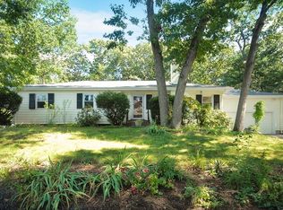 7 Linmoor Ter, Lexington, MA 02420