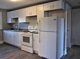 41 Elm St, Saco, ME 04072