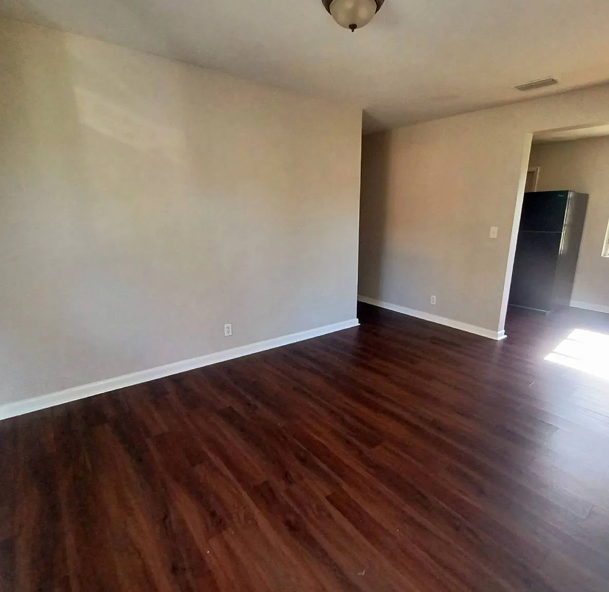 5612 Bree Rd in Jacksonville, FL 32209 — Photo 2