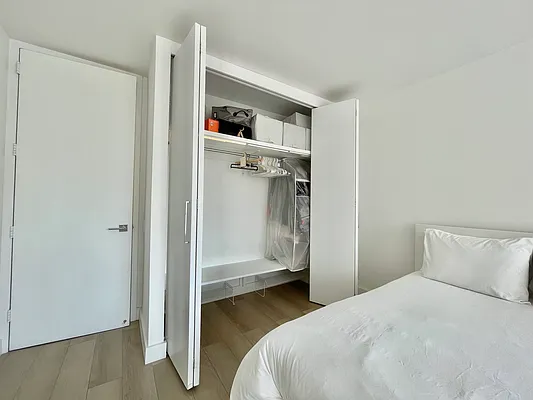 Rented by Avenues Real Estate | media 26