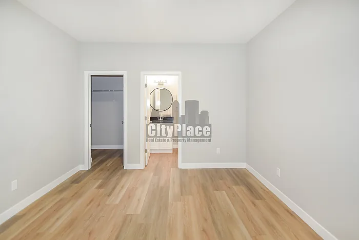 1722 Ingram St #A — Photo 16