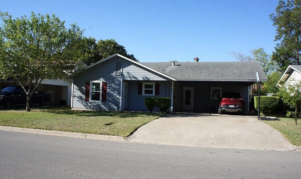 1st image of 503 Bluebonnet Dr
