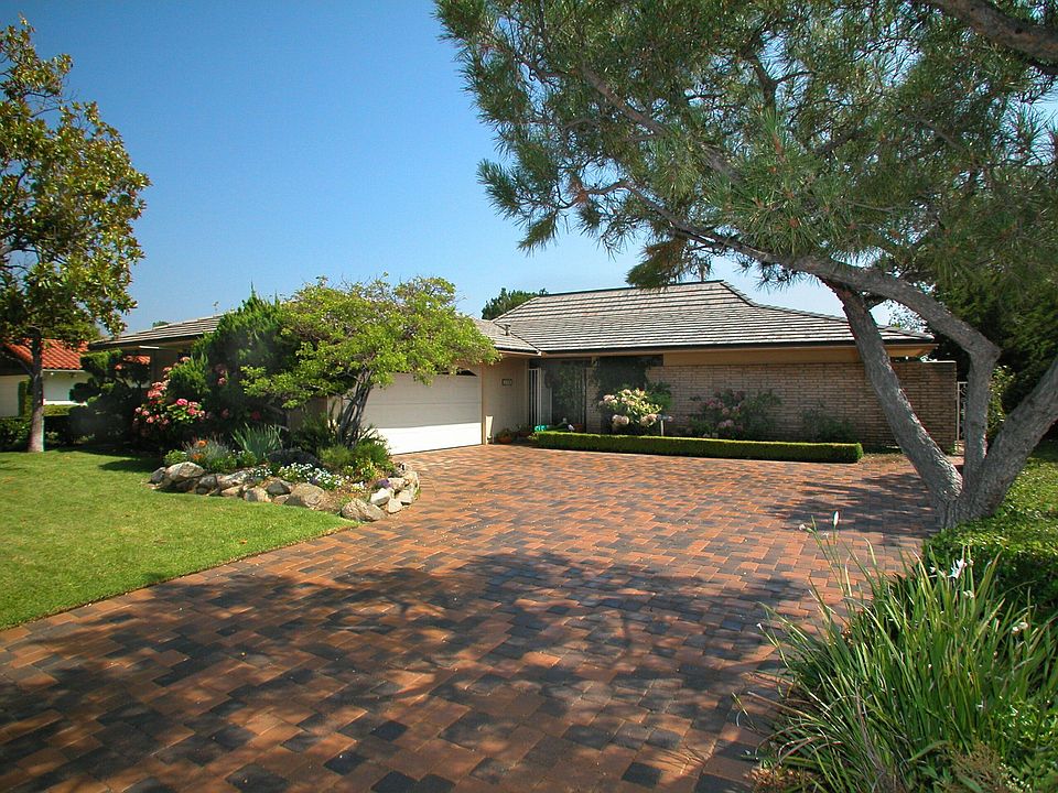 2nd image of 226 Mariners View Ln