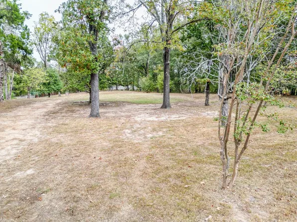 107 Colonial Rd, Oxford, MS 38655